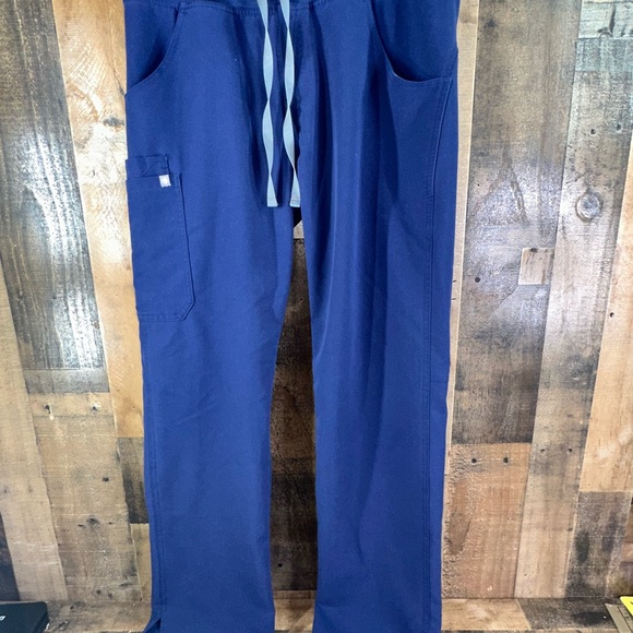 Figs Technical Collection Scrub Set Pants Top  Dark Blue Medium - Picture 2 of 12